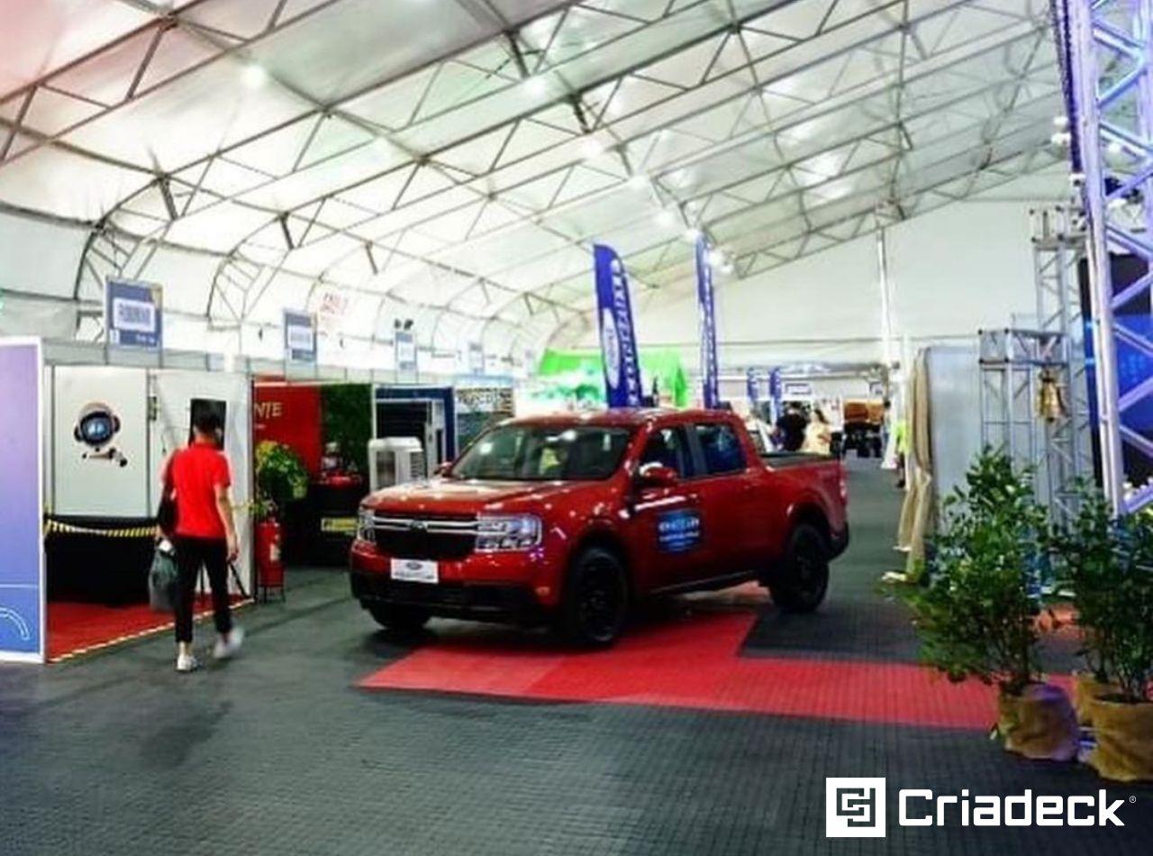 Feira Empreenda Caraguatatuba 2022: Criadeck Reforça Segurança Com Piso Plástico Pixel.